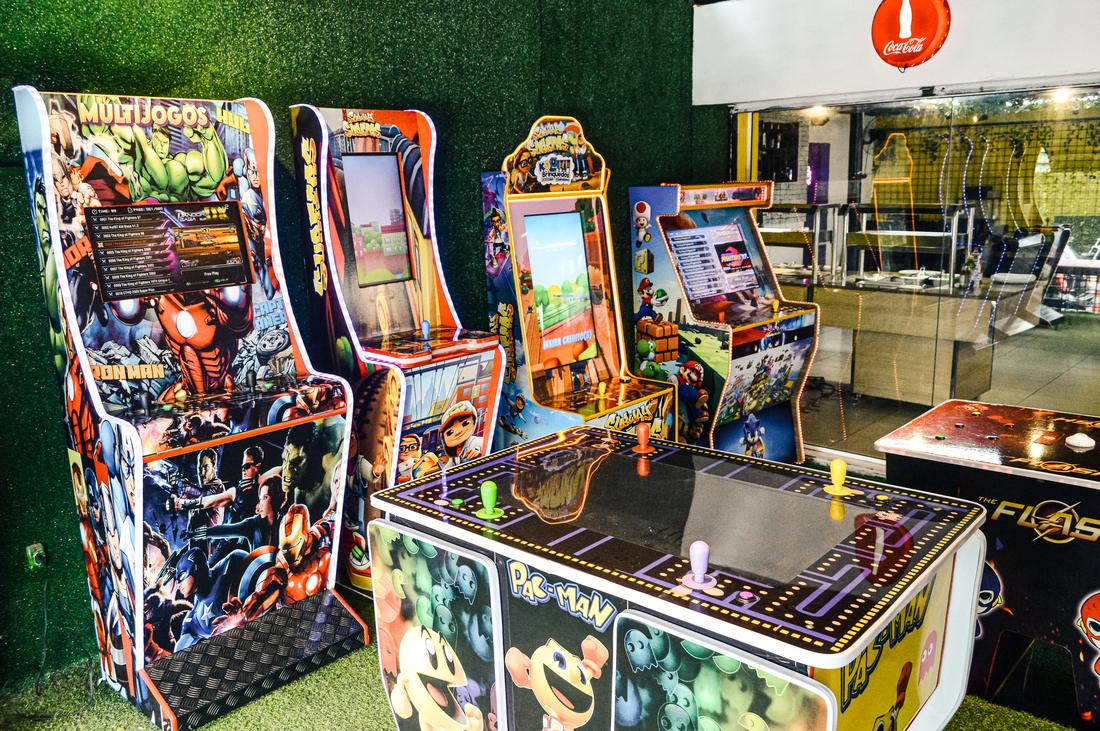 Fliperamas do espaço kids
